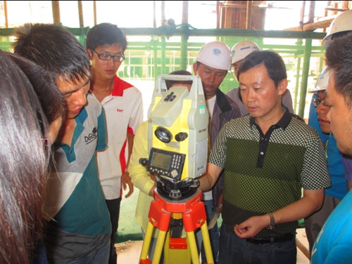 市政分公司举办测绘知识技能专题培训