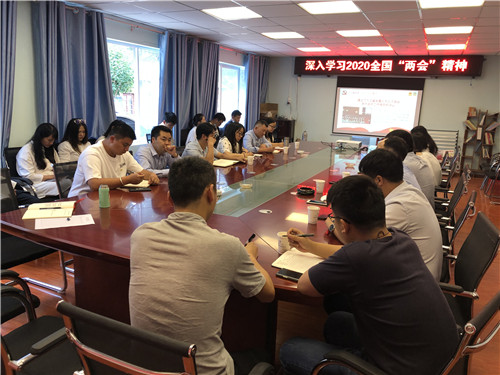 公司领导到第二安装分公司开展主题党课