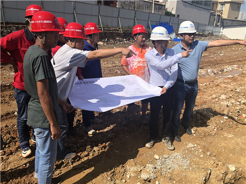 陈定华调研祥云棚改安置区一期、二期项目