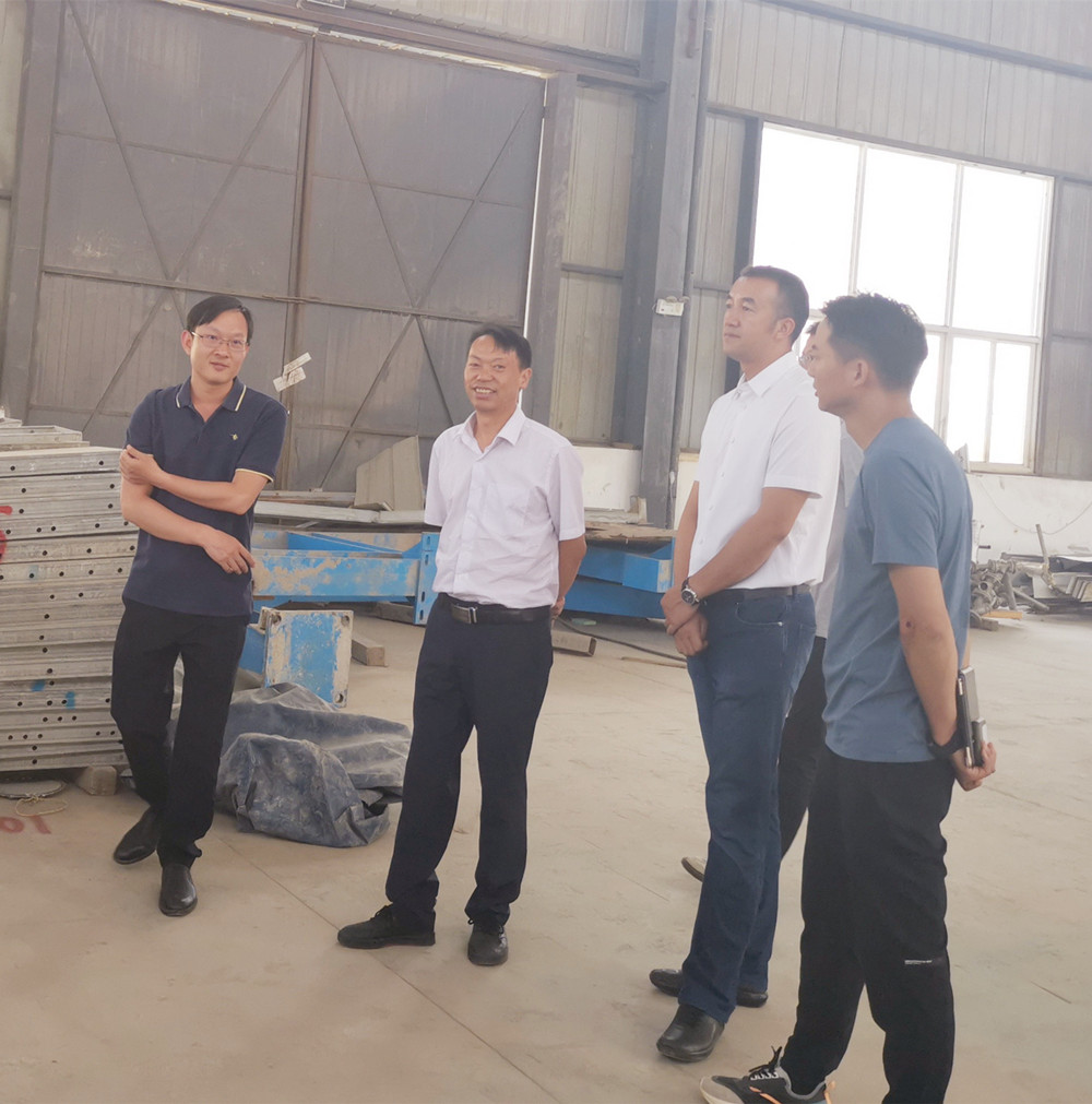 【我为群众办实事】陈定华调研建设产业化分公司预制构件厂