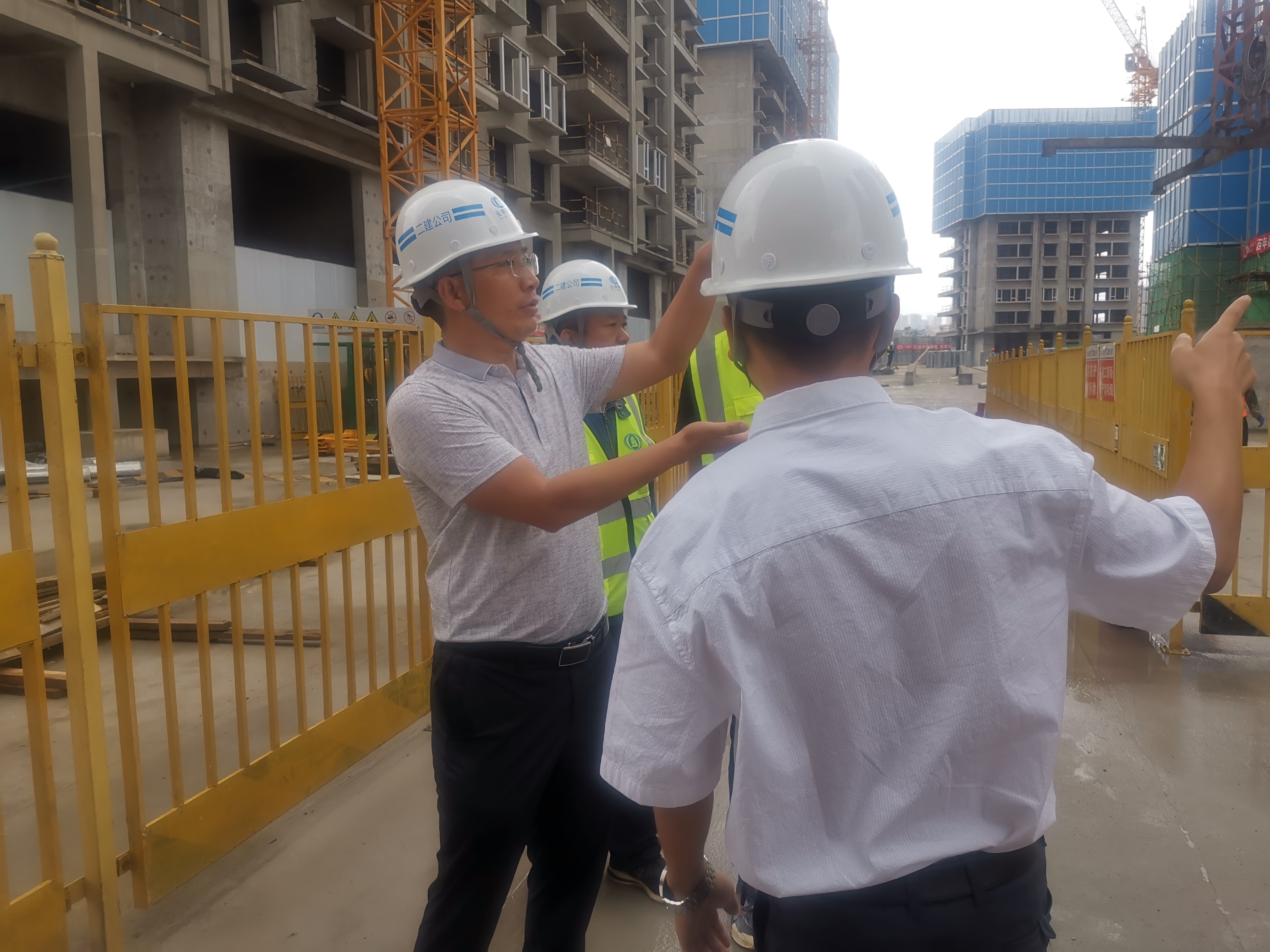 【我为群众办事】公司领导调研检查官渡区润府小区（KCGD2019-4号地块）项目