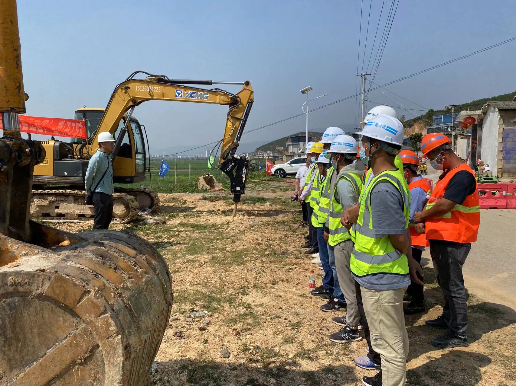 【项目动态】第十二直管部石屏县异龙湖流域村庄雨污管网项目开工