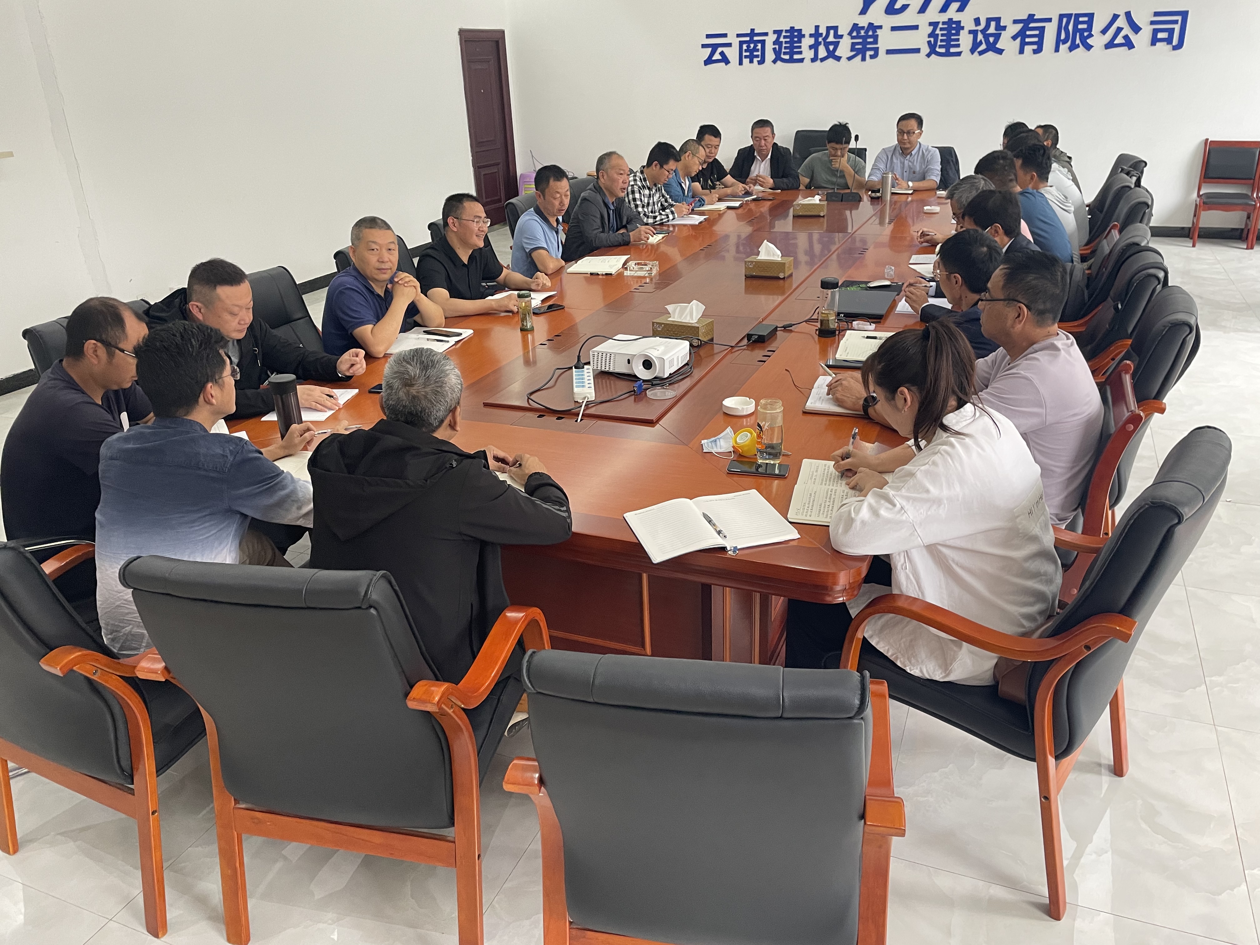 【公司动态】公司召开第二季度安全总监业务暨事故警示教育会议