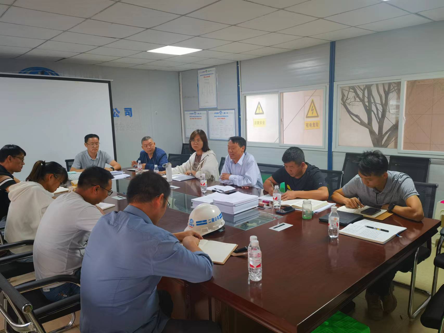 【贯彻一线工作法】陈定华到威信县中医院建设项目、威信县粮食仓储设施建设项目开展安全大排查大整治工作