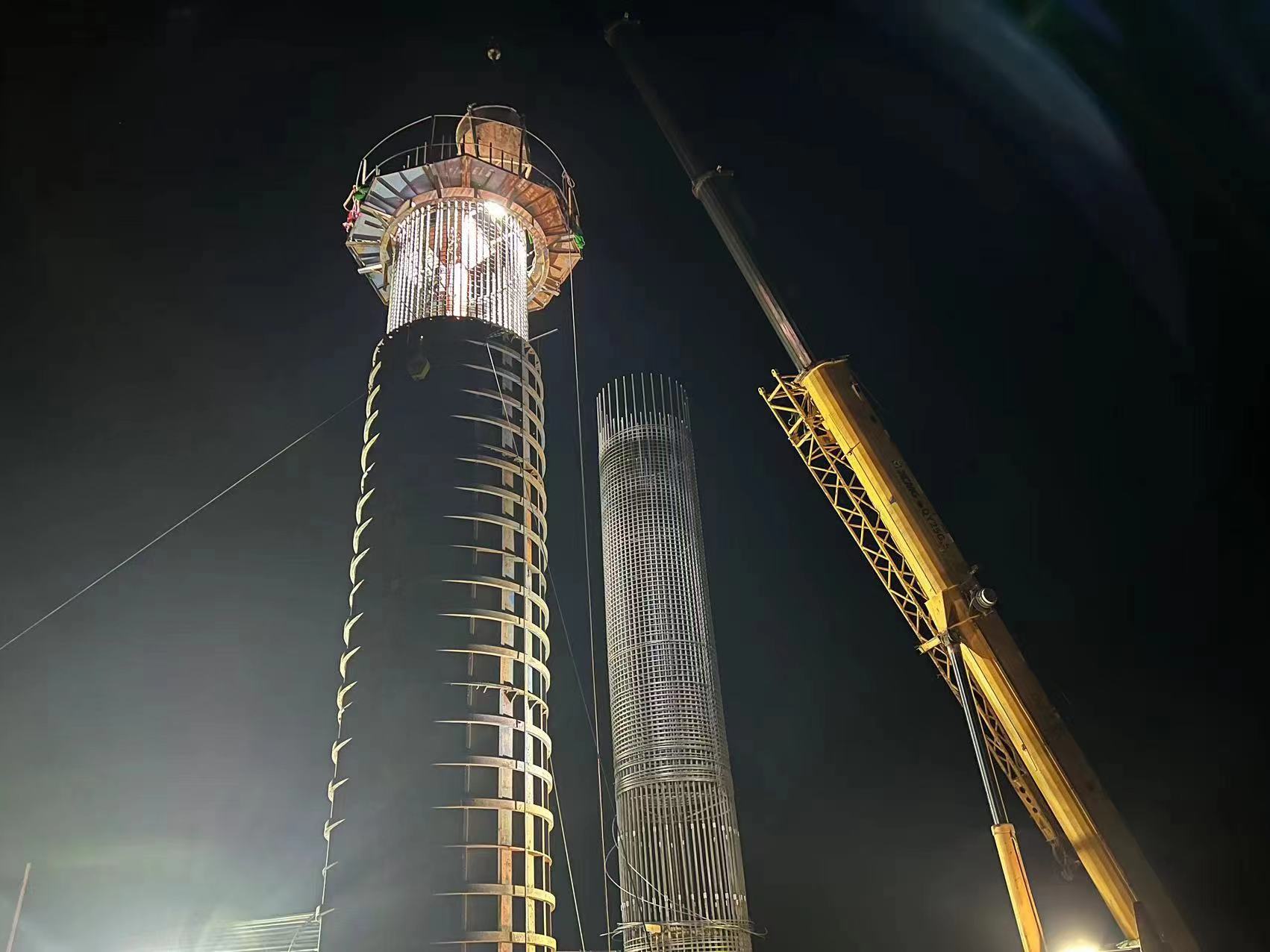 【项目动态】楚雄市东南绕城高速公路项目土建一分部首棵墩柱成功浇筑