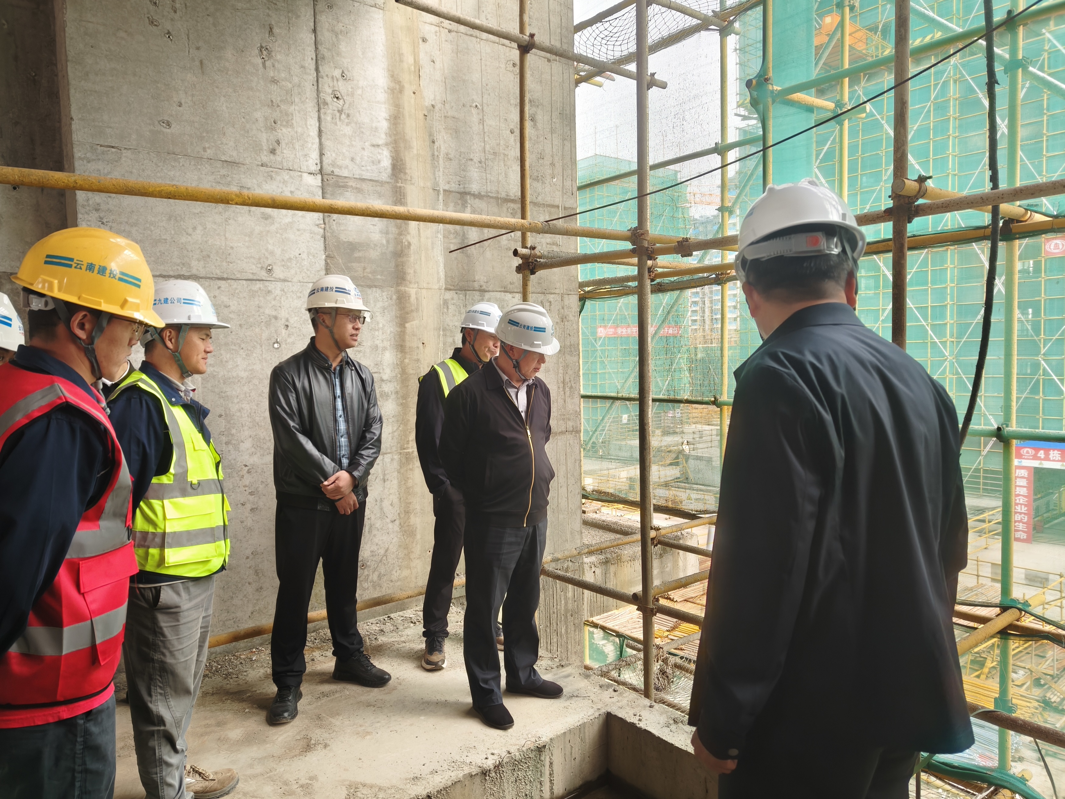 聚焦安全标杆！临沧市住建领域安全生产标准化观摩活动在镇康保障性住房项目举行